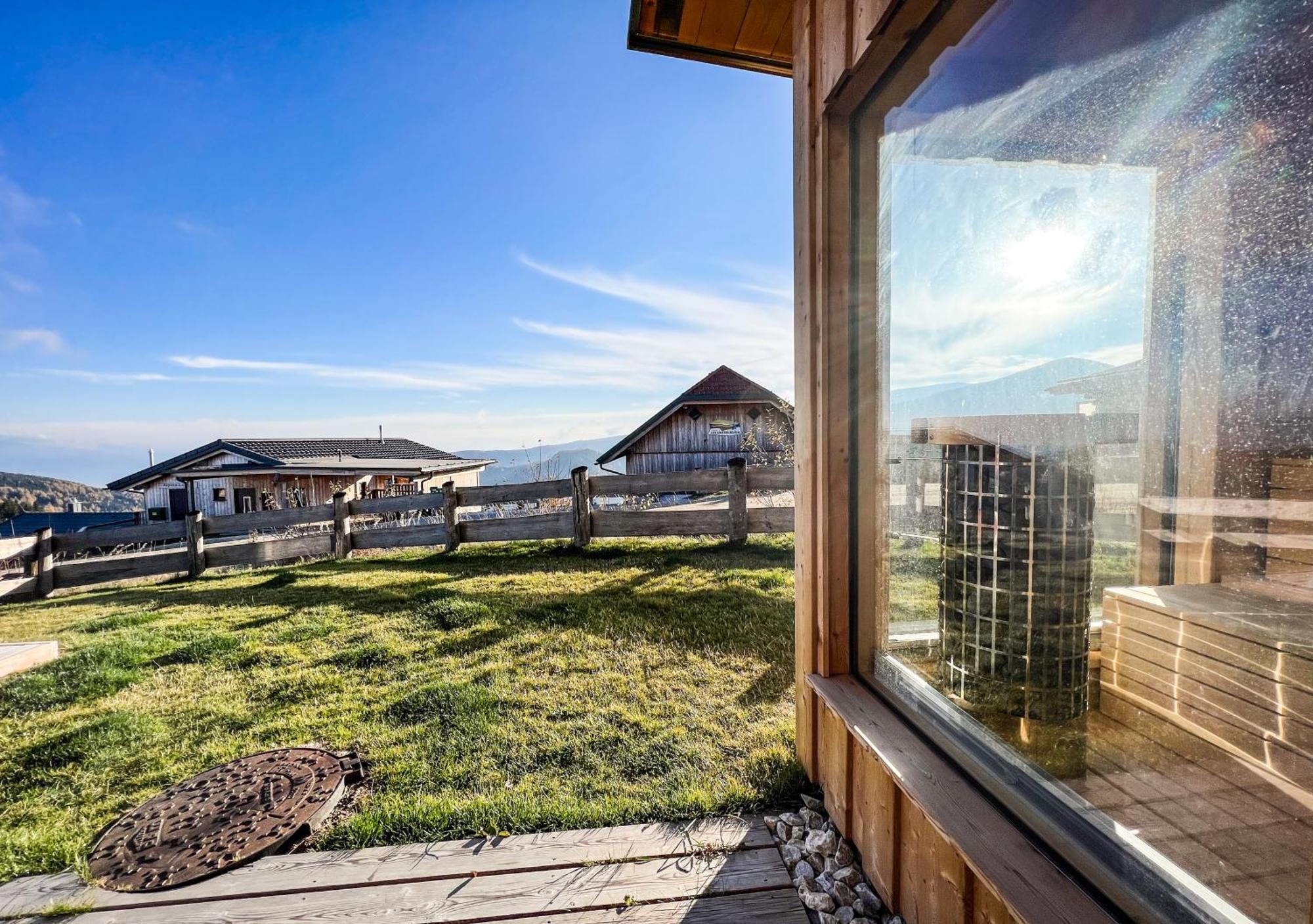 1A Chalet Eck - Wandern, Grillen, Panorama Sauna! Klippitztorl المظهر الخارجي الصورة