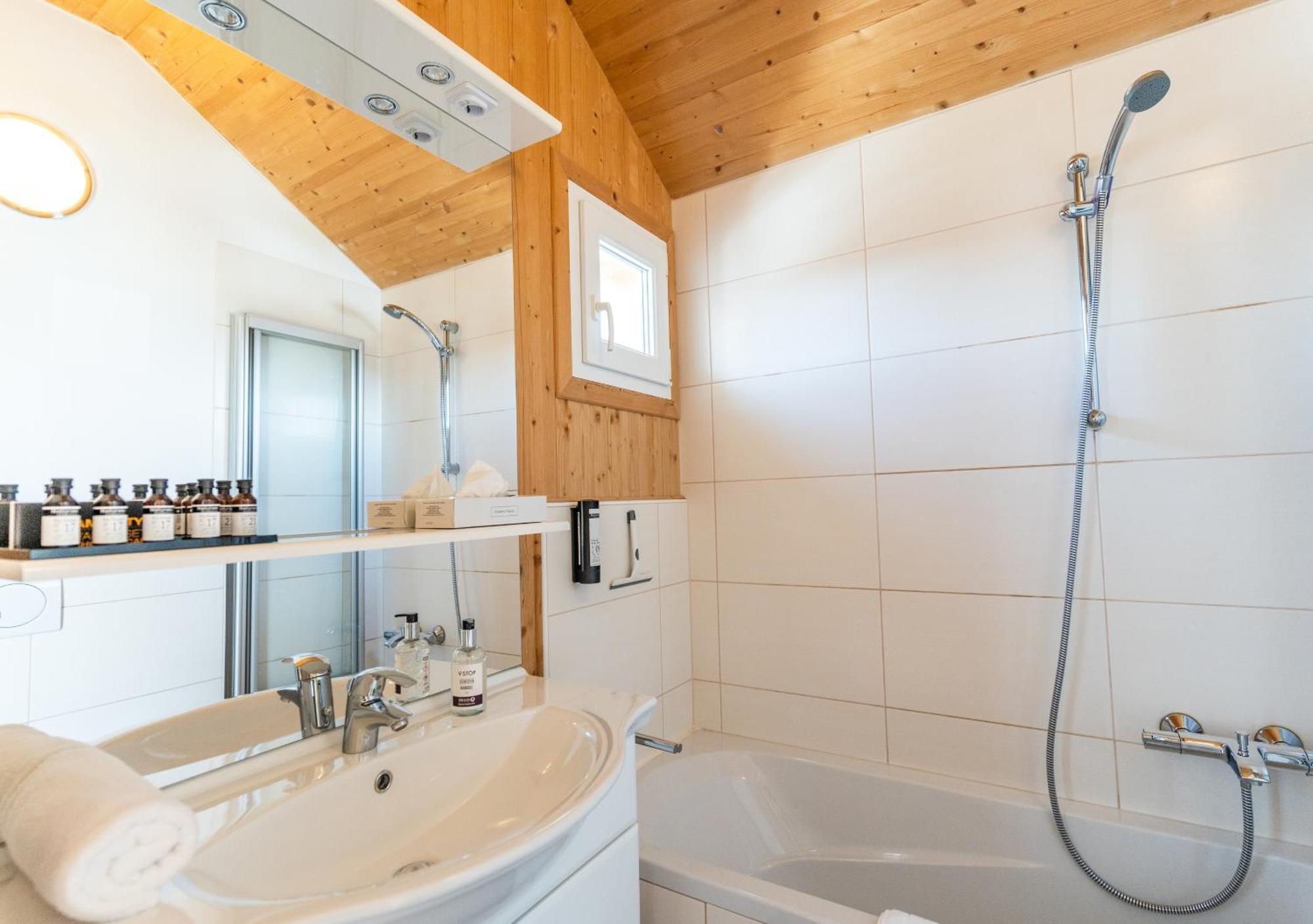 1A Chalet Eck - Wandern, Grillen, Panorama Sauna! Klippitztorl المظهر الخارجي الصورة