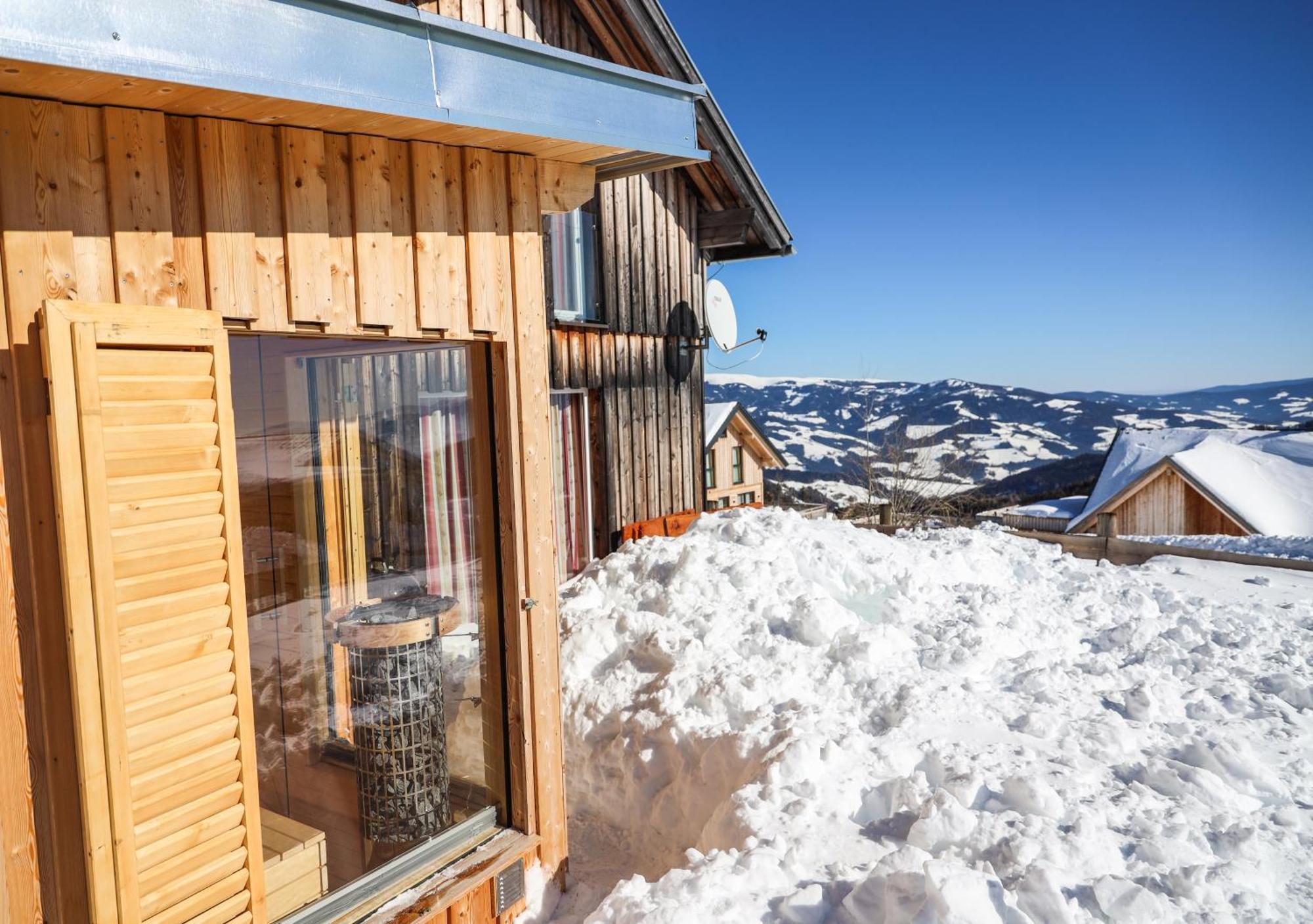 1A Chalet Eck - Wandern, Grillen, Panorama Sauna! Klippitztorl المظهر الخارجي الصورة