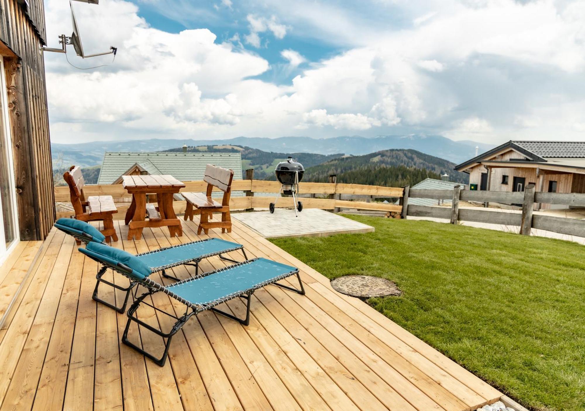 1A Chalet Eck - Wandern, Grillen, Panorama Sauna! Klippitztorl المظهر الخارجي الصورة